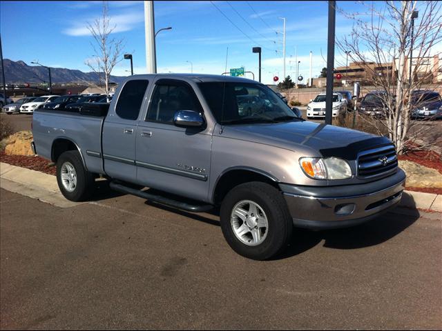 Photo of 2000 Toyota Tundra