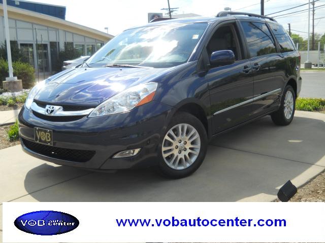 Photo of 2007 Toyota Sienna