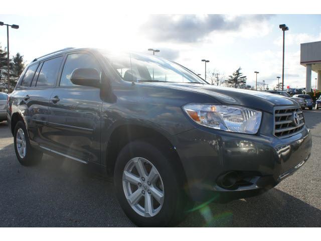 Photo of 2010 Toyota Highlander