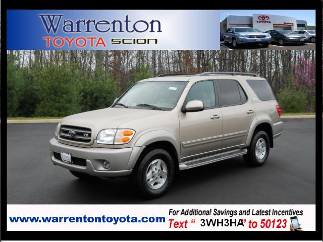 Photo of 2004 Toyota Sequoia