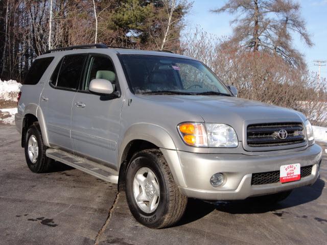Photo of 2002 Toyota Sequoia