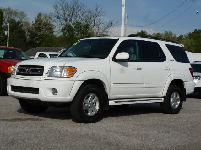 Photo of 2002 Toyota Sequoia