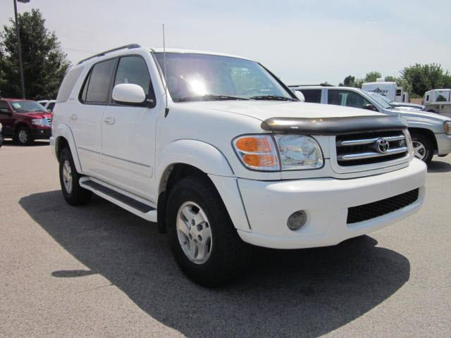 Photo of 2002 Toyota Sequoia
