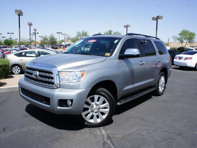 Photo of 2008 Toyota Sequoia