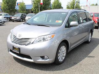 Photo of 2012 Toyota Sienna