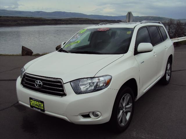 Photo of 2010 Toyota Highlander