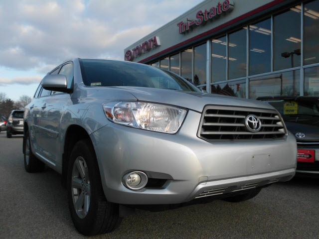 Photo of 2010 Toyota Highlander