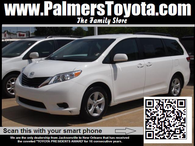 Photo of 2012 Toyota Sienna