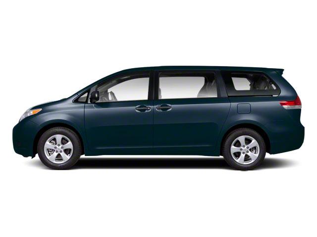 Photo of 2012 Toyota Sienna