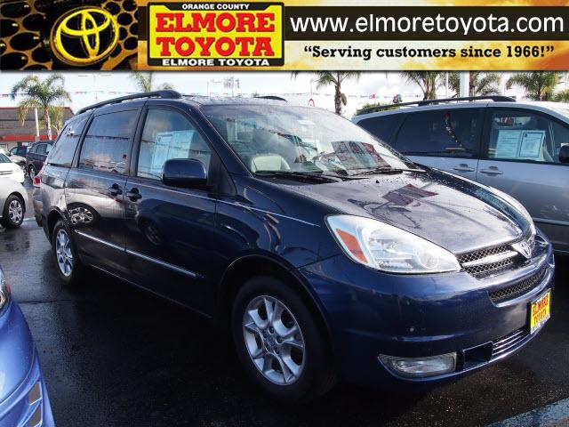 Photo of 2005 Toyota Sienna