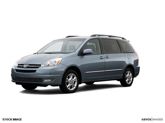 Photo of 2006 Toyota Sienna