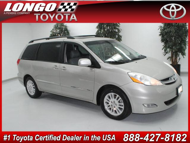 Photo of 2007 Toyota Sienna