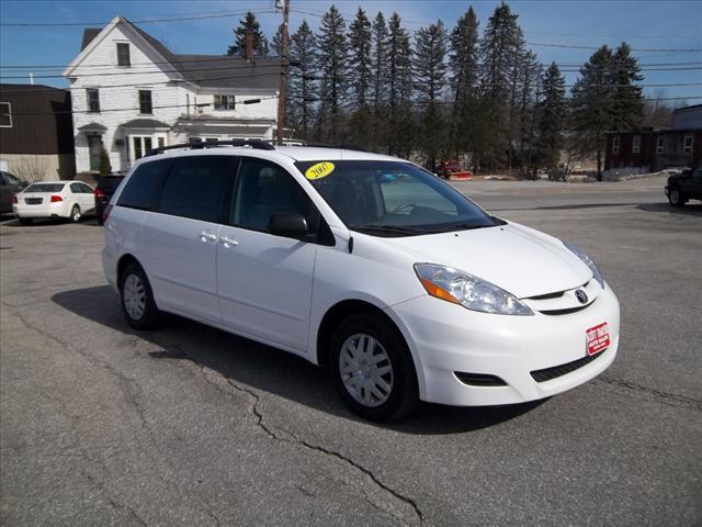 Photo of 2007 Toyota Sienna