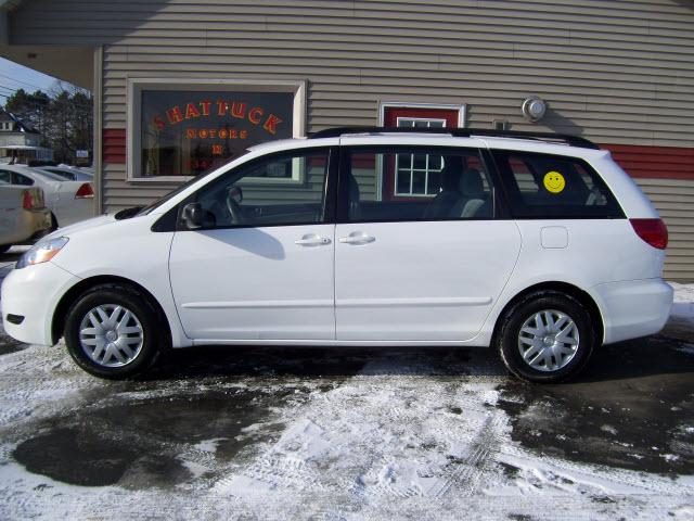 Photo of 2009 Toyota Sienna
