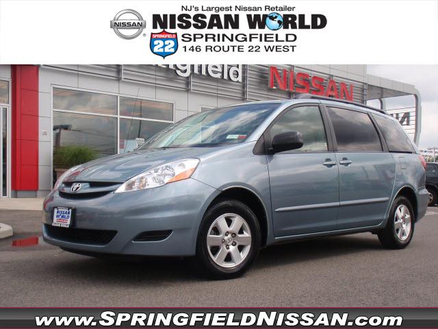 Photo of 2008 Toyota Sienna