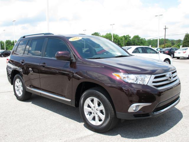 Photo of 2011 Toyota Highlander