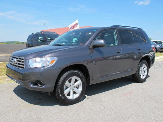 Photo of 2010 Toyota Highlander