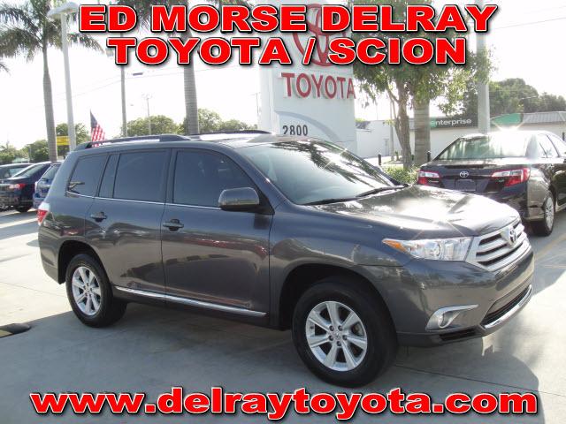 Photo of 2011 Toyota Highlander