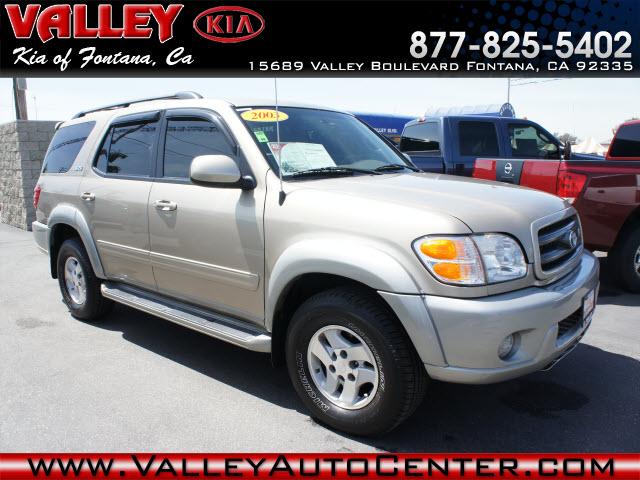 Photo of 2003 Toyota Sequoia