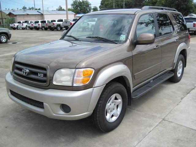 Photo of 2001 Toyota Sequoia