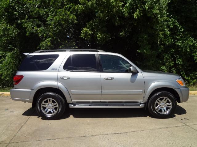 Photo of 2007 Toyota Sequoia
