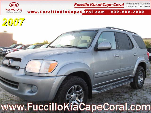 Photo of 2007 Toyota Sequoia