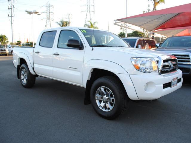 Photo of 2010 Toyota Tacoma