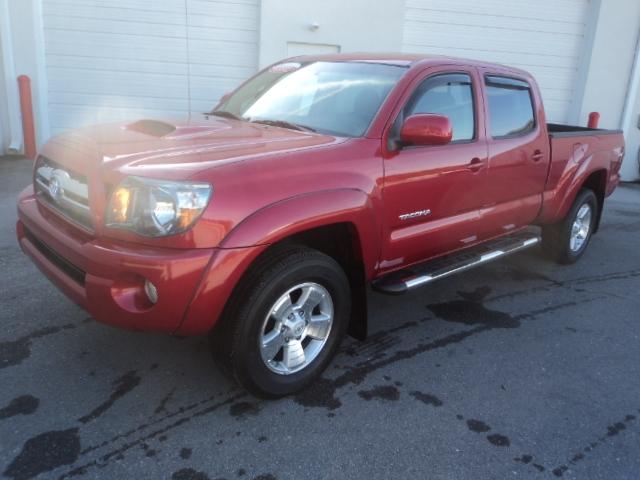 Photo of 2010 Toyota Tacoma