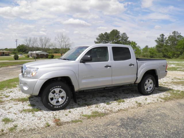 Photo of 2007 Toyota Tacoma