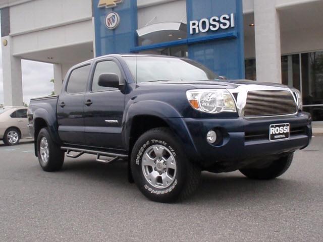 Photo of 2006 Toyota Tacoma