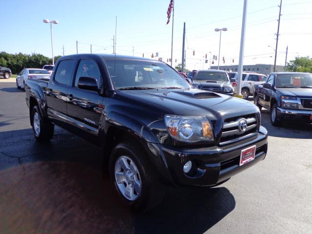Photo of 2010 Toyota Tacoma