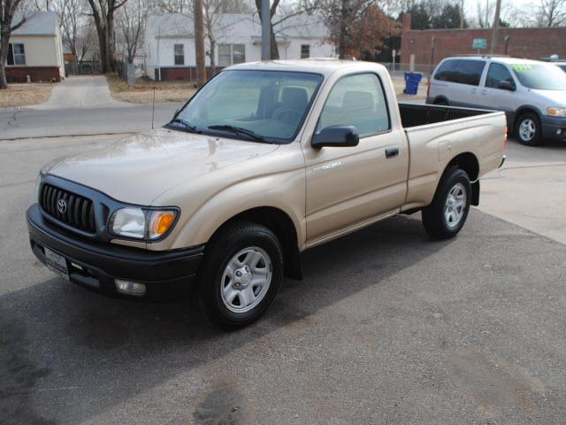 Photo of 2004 Toyota Tacoma
