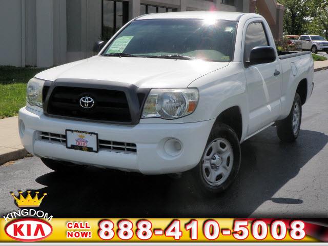 Photo of 2005 Toyota Tacoma