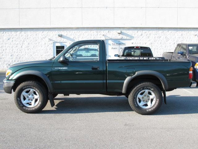 Photo of 2002 Toyota Tacoma
