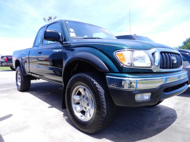 Photo of 2003 Toyota Tacoma