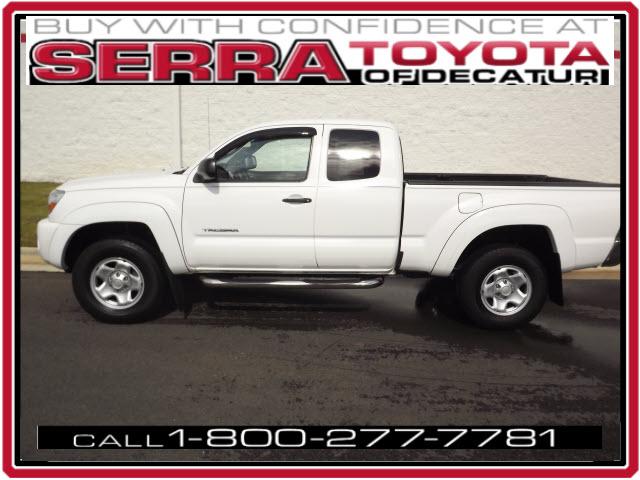 Photo of 2006 Toyota Tacoma
