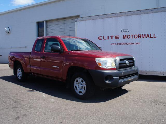 Photo of 2005 Toyota Tacoma