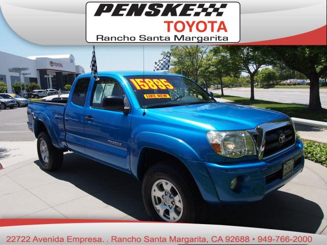 Photo of 2005 Toyota Tacoma