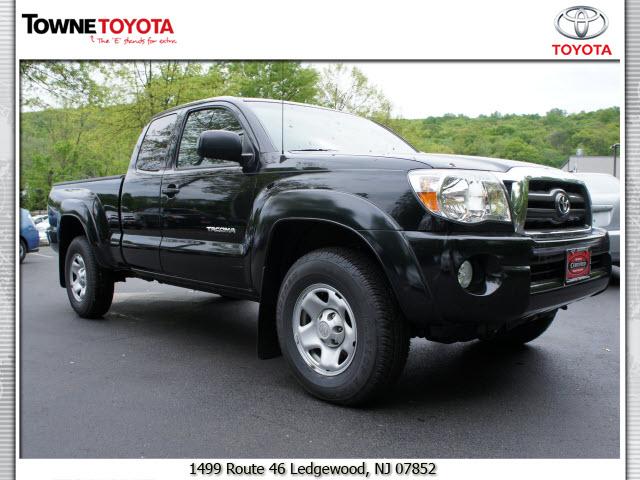 Photo of 2009 Toyota Tacoma