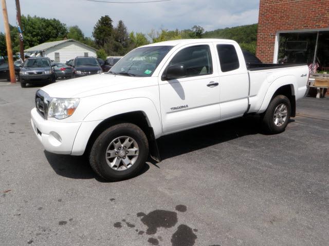 Photo of 2007 Toyota Tacoma