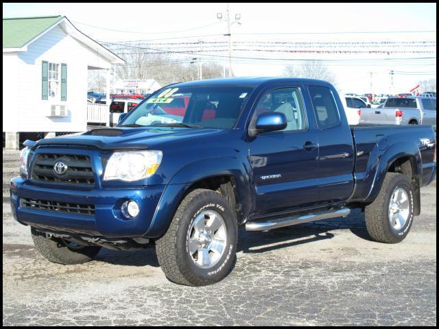 Photo of 2008 Toyota Tacoma
