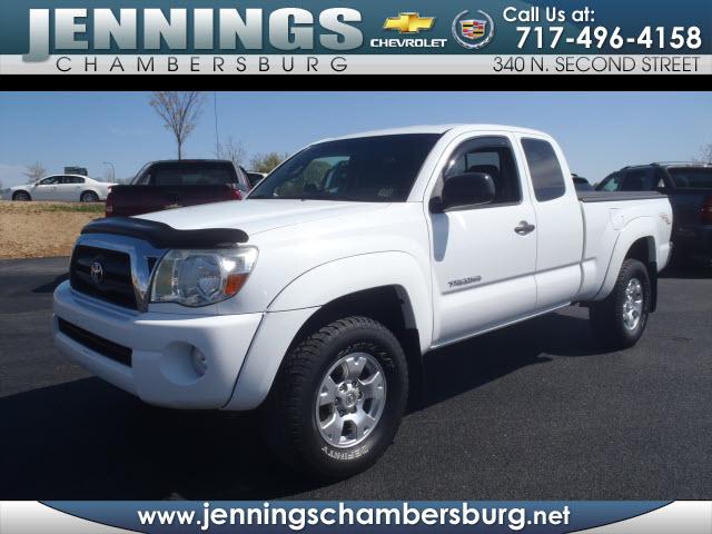 Photo of 2005 Toyota Tacoma