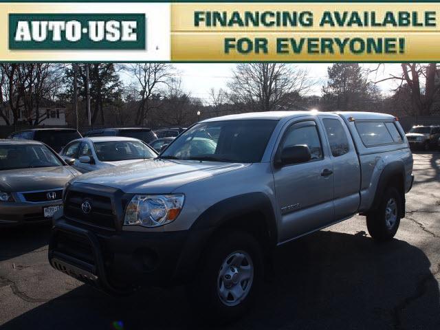 Photo of 2005 Toyota Tacoma
