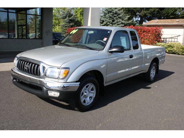 Photo of 2004 Toyota Tacoma