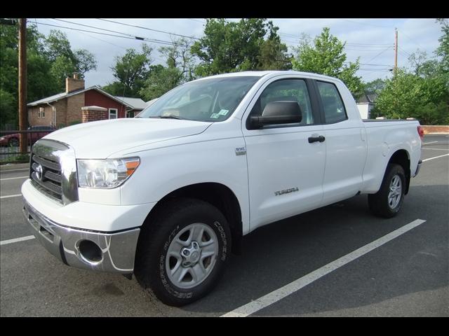 Photo of 2008 Toyota Tundra