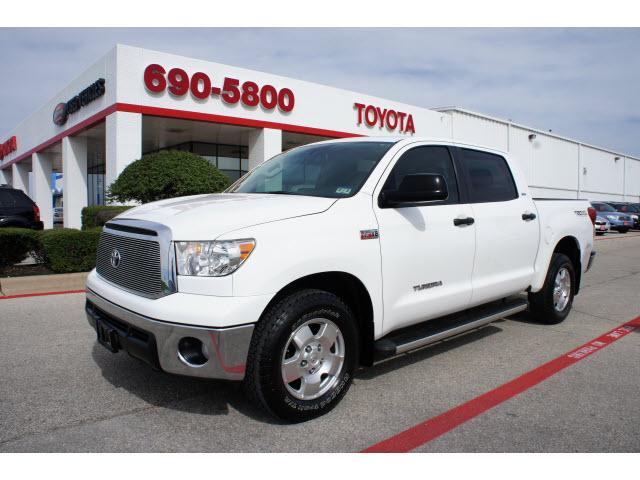 Photo of 2010 Toyota Tundra