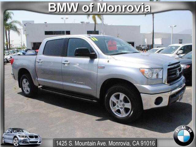 Photo of 2011 Toyota Tundra