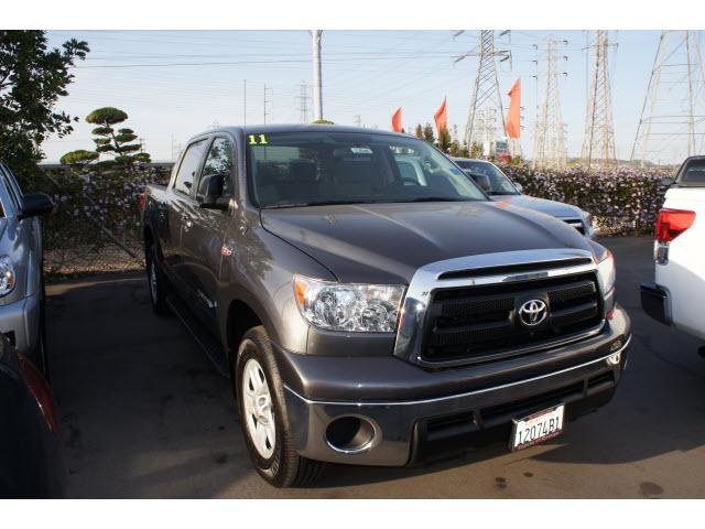 Photo of 2011 Toyota Tundra