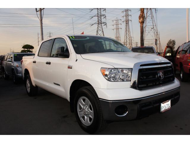 Photo of 2011 Toyota Tundra