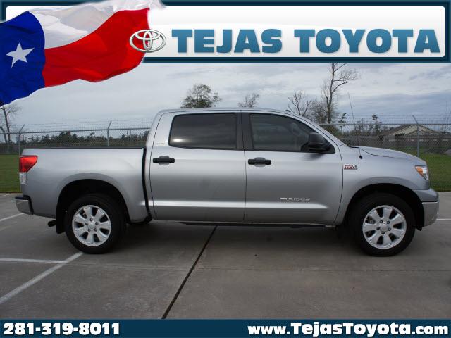 Photo of 2010 Toyota Tundra
